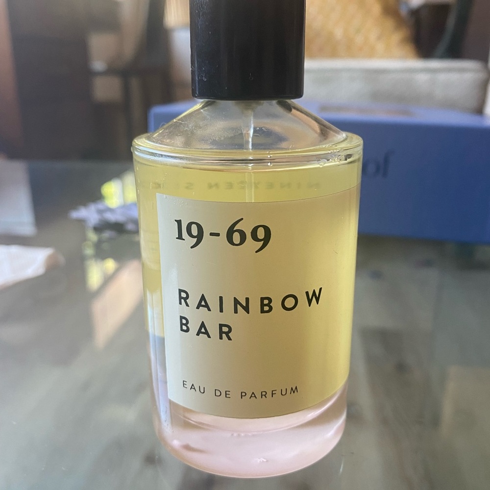 19-69 Rainbow Bar